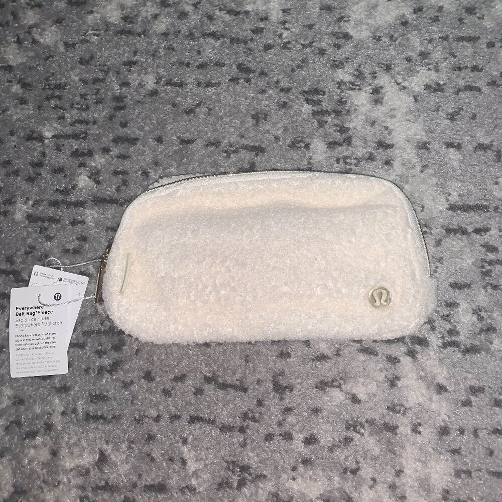 Lululemon Everywhere Bag Fleece 1L